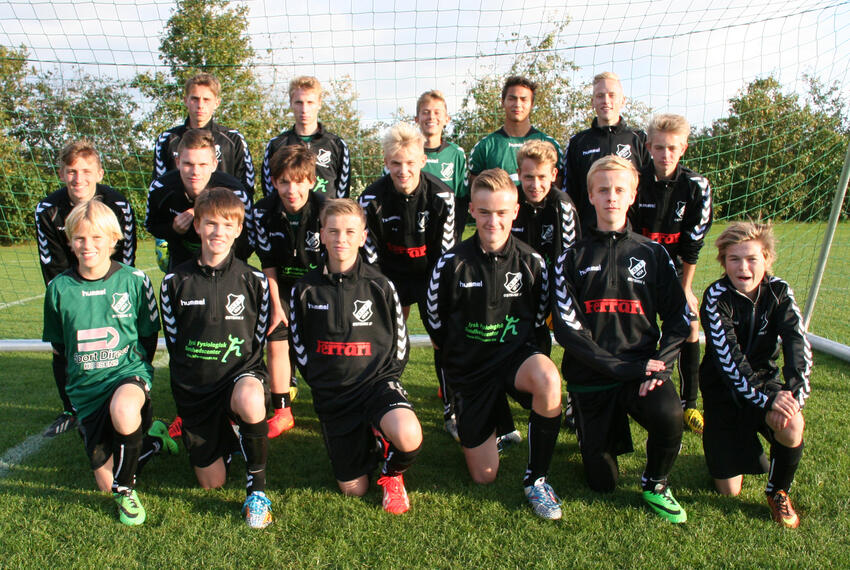 Topopgør på Østbirk Stadion