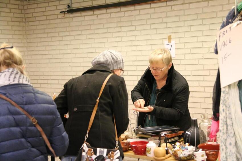 Loppemarkedssucces gentages i den gamle Købmandsgaard
