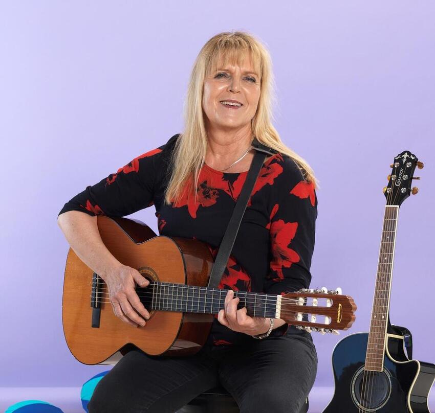 Sange og sjove lege for de mindste