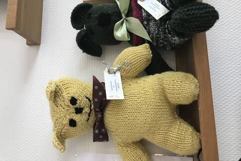 Strikkedamer, der gør en forskel