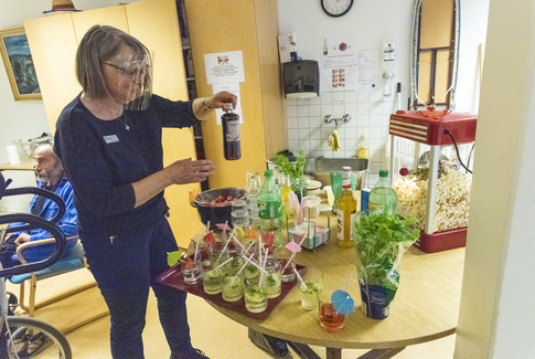 Fest og farver på plejecentrene