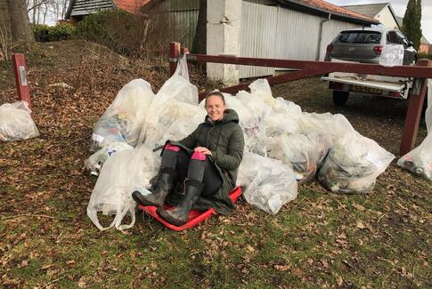 Hovedgård tager skraldet