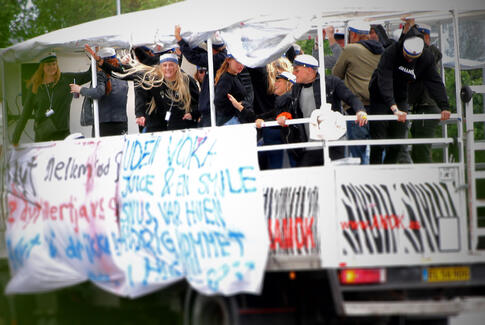 Flertal af unge føler sig presset til at drikke