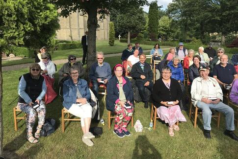 Gudstjeneste i det fri