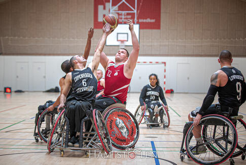 Tidligere landstræner og landsholdsspiller medstifter af Horsens Rolling Bandits