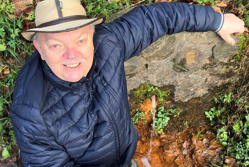 Administrerende altmuligmand fylder 80