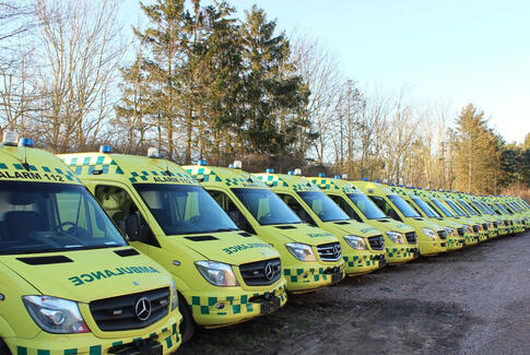 Falck sender 30 ambulancer til Ukraine, Moldova og Polen