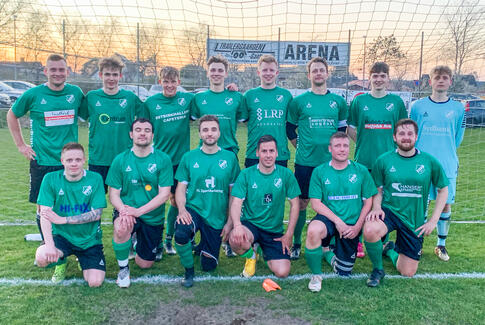 Østbirk IF 1. hold serie 3 herrer har fået nyt spillertøj