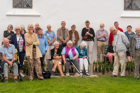 Sommersang og afsløring i Ørridslev kirke