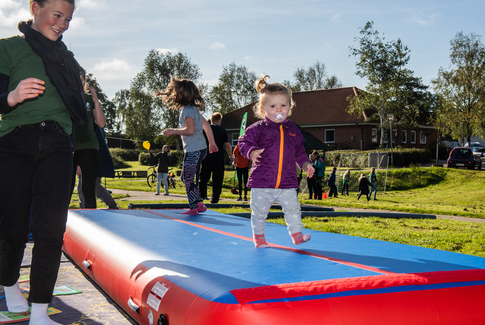 ØIF viser sine mange aktiviteter frem hos SuperBrugsen i Østbirk