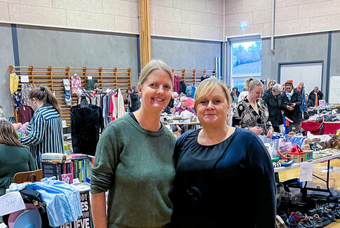 To fluer med et slag – loppemarked i Nim.