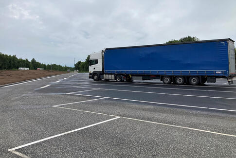 163 nye parkeringspladser til lastbiler ser dagens lys i 2023