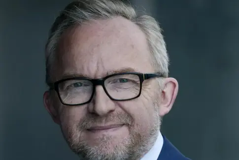 AlderBedst i Horsens: Hvor grin og gensyn blomstrer på Grundlovsdag