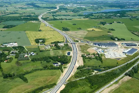 Til- og frakørsler spærres ved  Hørning og  Aarhus S på E45