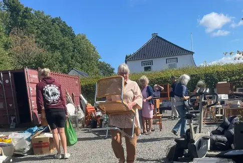 Loppemarked Hovedgård