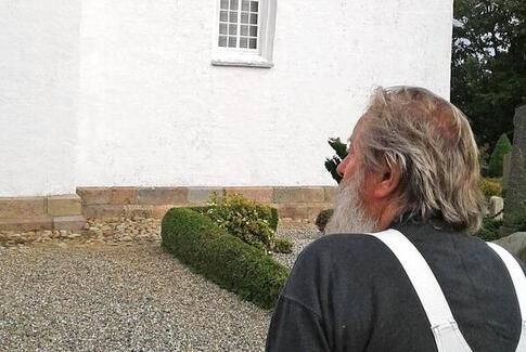 Mindeord over murermester Karl Sig