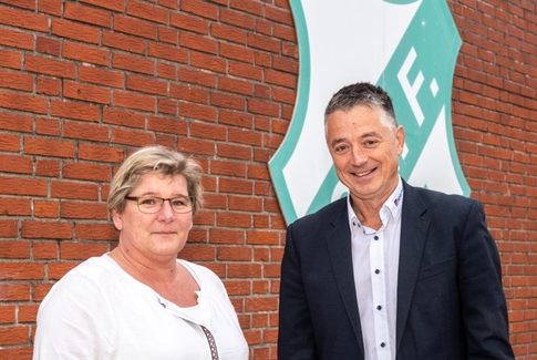 ØIF e-sport modtager donation fra Spar Nord