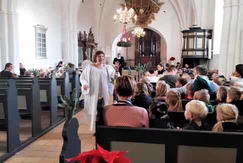Julebesøg i Hansted kirke