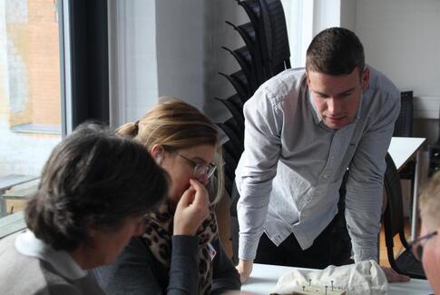 Det gør ikke noget, eleverne har det sjovt, når de lærer