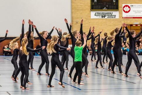 70 springgymnaster mangler hjælpere