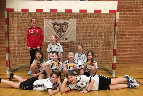 Håndboldskole – I Gedved kan de selv