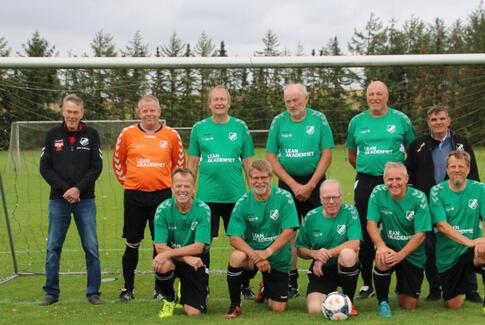 ØIF-Veteranerne i nyt spilletøj