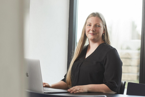 Navnenyt: Michelle Elise Holm Andersen