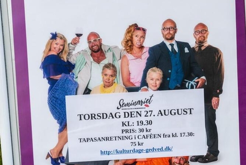 Morsomt skuespil i Gedved