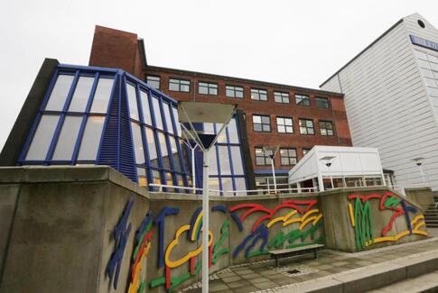 Horsens Bibliotek - nu også for de morgenfriske