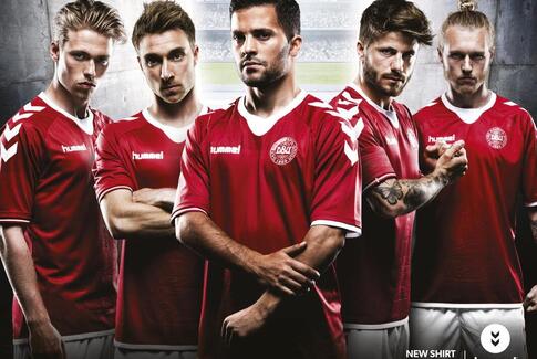 Hummel og fodboldlandsholdets nye spilledragt skal genrejse de danske helte