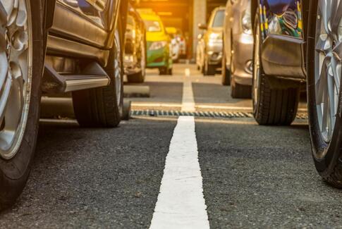 Debat: Glemmer at holde afstand