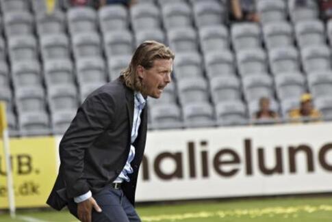 De Gule overvintrer på oprykningsplads