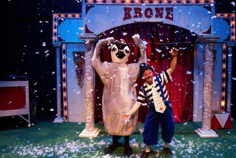 Cirkus Krone på sommertur i lokalområdet