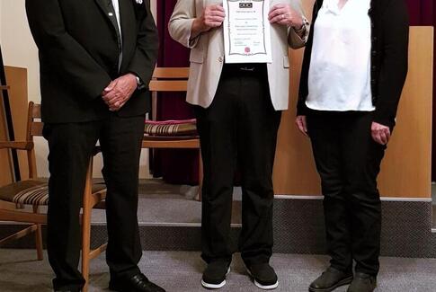 Odd Fellow donation til Ældre Sagen I Skanderborg