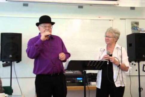 Den Syngende Slagter kommer til Hovedgård