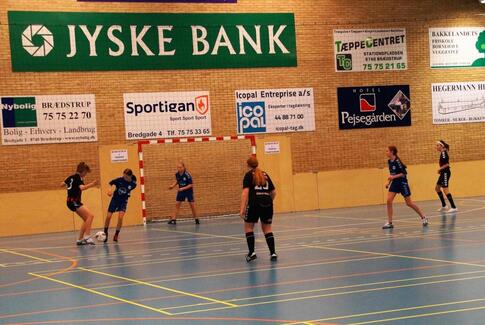 Fodboldfest i Brædstrup