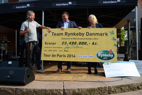 Team Rynkeby donerer 23,5 mio. kr. til Børnecancerfonden