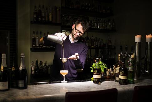 Sådan laver du de lækreste nytårscocktails