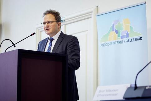 LAG-midler har skabt 2.400 arbejdspladser