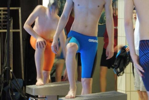 Daniel Steen Andersen i super comeback i Horsens Svømmeklub