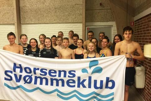 Horsens Svømmeklub nærmest gik på vandet i Nyborg