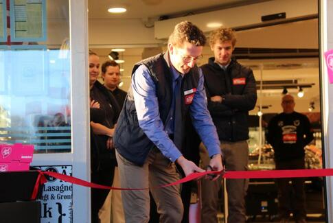 Hovedgårds nye supermarked officielt indviet