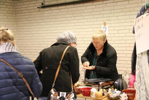 Loppemarkedssucces gentages i den gamle Købmandsgaard