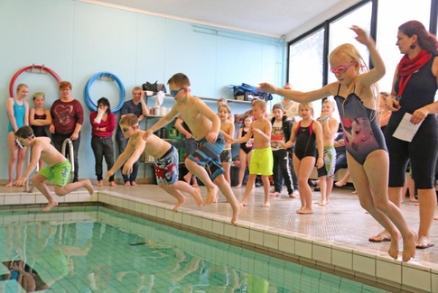 Bevar Hovedgård Svømmesal og Friluftsbad