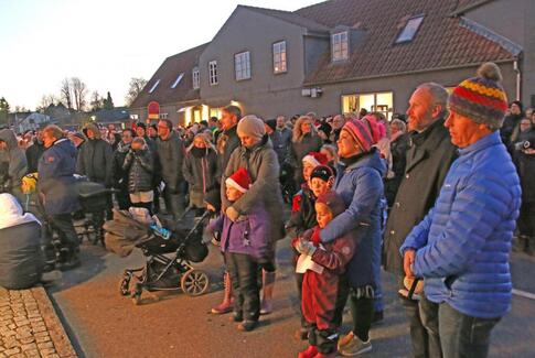 En god aften for alle i Hovedgård