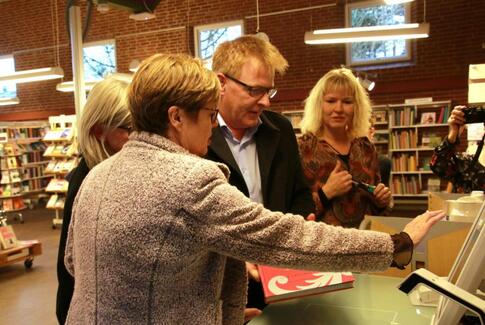 Søvind Bibliotek er åbent fra 7-22