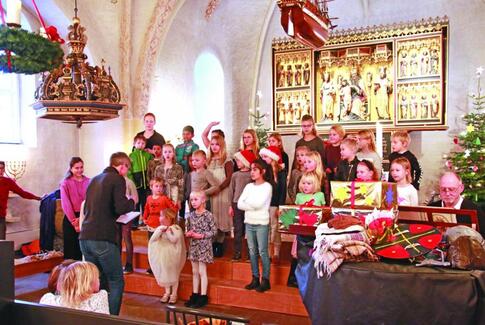 Borgerforening og Kirke - sammen om jul i Østbirk kirke