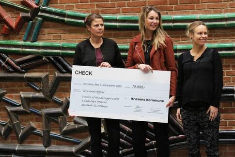 Handicappris til Mindsteps - træningscenter for hjerneskadede børn