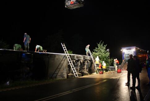 Væltet grisetransport ved Østbirk