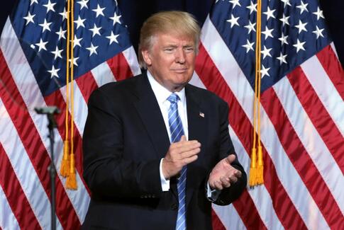 Trump - år et